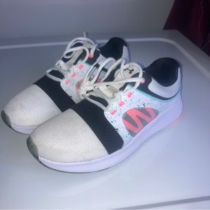 Under Armour Charged Breathe Bliss PS Athletic Shoe, Women's Size 10